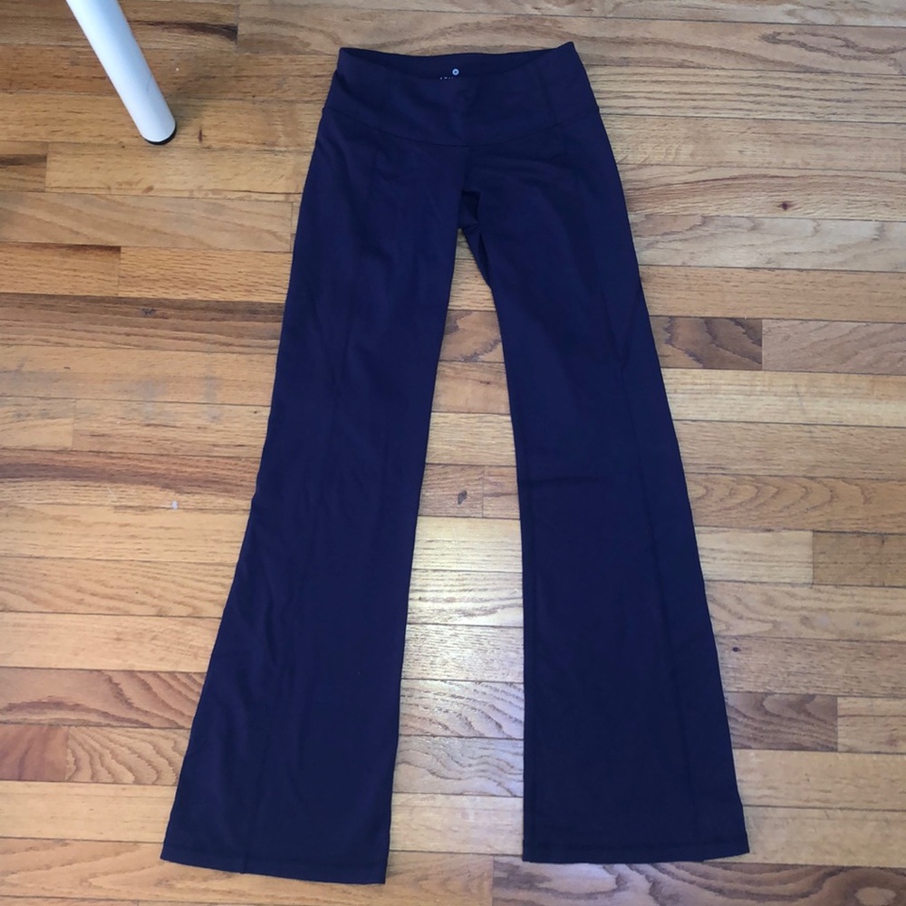 Athleta yoga pants in midnight purple